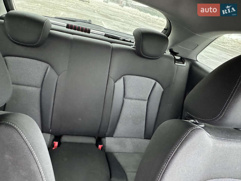 Хэтчбек Audi A1 2011 в Львове фото 14 Хэтчбек Audi A1 2011 в Львове
