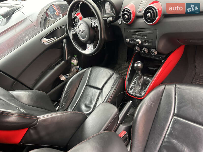 Хэтчбек Audi A1 2013 в Черкассах