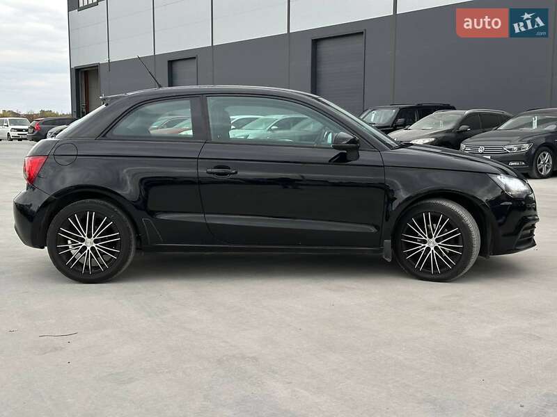 Хэтчбек Audi A1 2011 в Львове