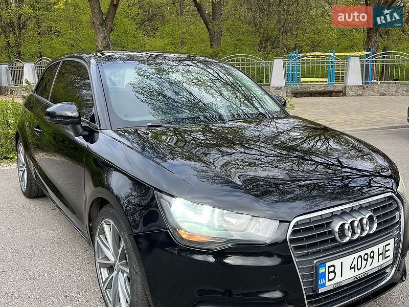 Хэтчбек Audi A1 2011 в Полтаве