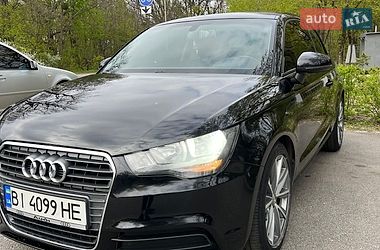 Хэтчбек Audi A1 2011 в Полтаве