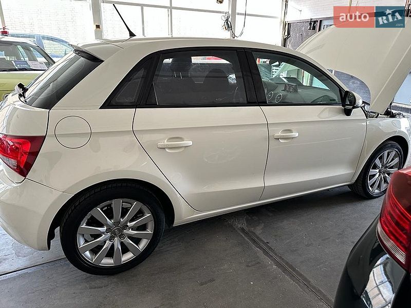 Хэтчбек Audi A1 2013 в Тернополе