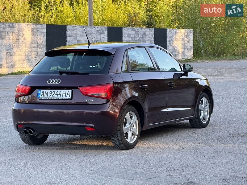 Хэтчбек Audi A1 2013 в Звягеле