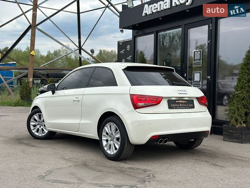 Хэтчбек Audi A1 2010 в Харькове