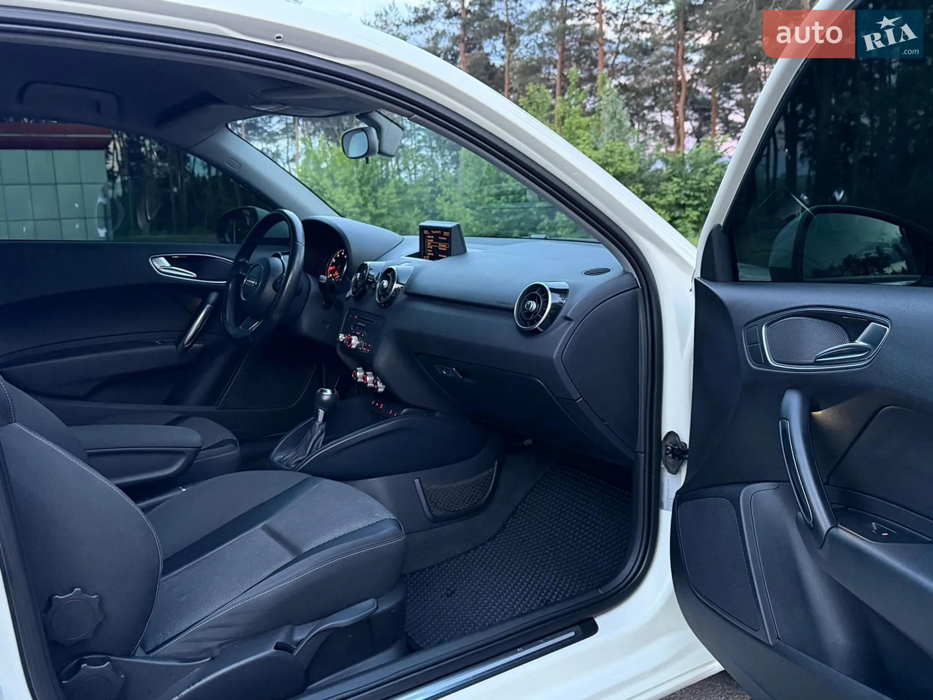 2010 Audi A1 - мініатюра 12
