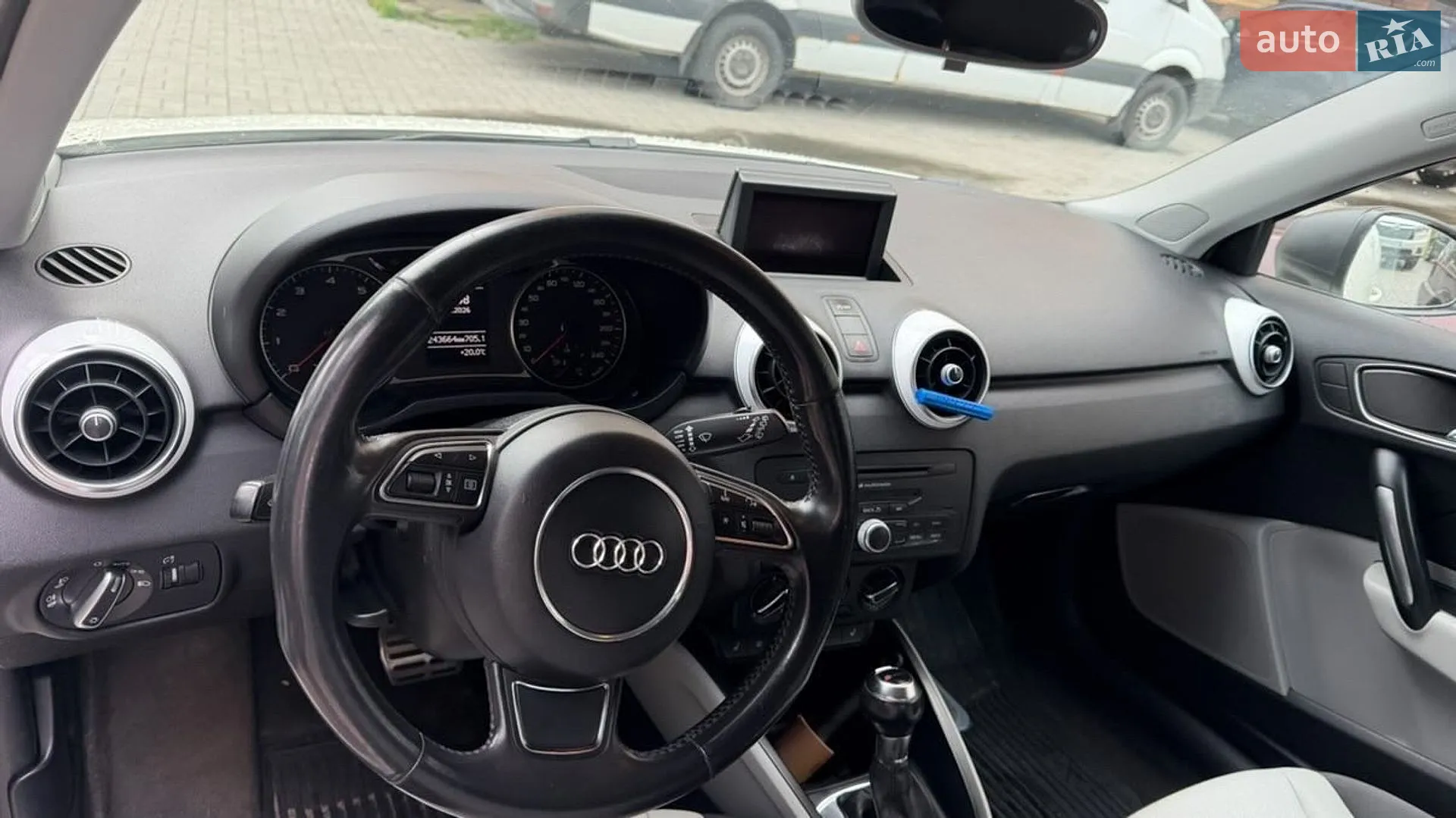 2011 Audi A1 - мініатюра 4