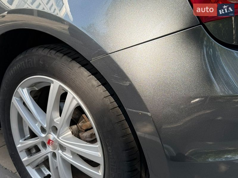 Хэтчбек Audi A1 2011 в Днепре