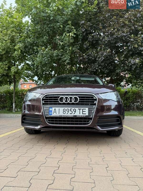 Хэтчбек Audi A1 2013 в Софиевской Борщаговке