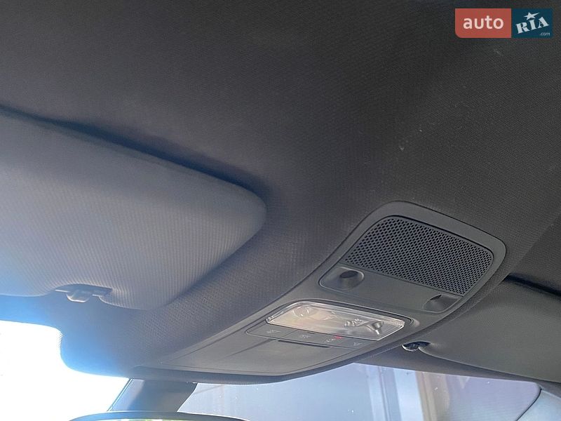 Хэтчбек Audi A1 2011 в Каменском