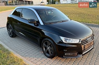 Хэтчбек Audi A1 2015 в Львове