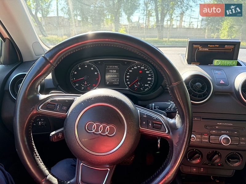 Хетчбек Audi A1 2010 в Запоріжжі