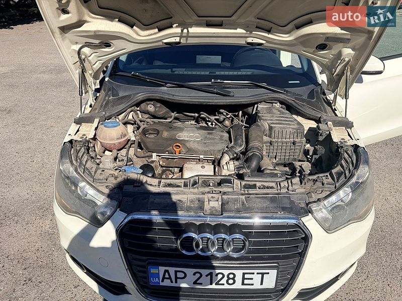 Хетчбек Audi A1 2010 в Запоріжжі