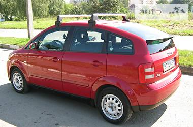 Хэтчбек Audi A2 2003 в 