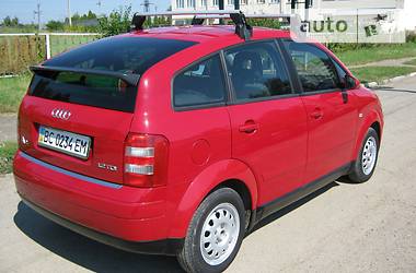 Хэтчбек Audi A2 2003 в 