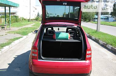 Хэтчбек Audi A2 2003 в 