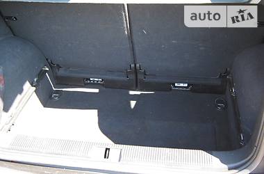 Хэтчбек Audi A2 2003 в 