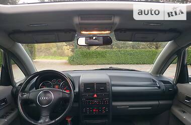 Хэтчбек Audi A2 2001 в 