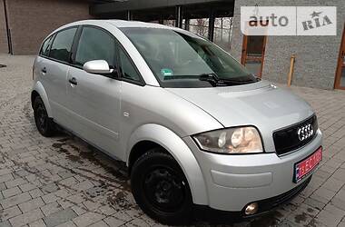 Хэтчбек Audi A2 2000 в 