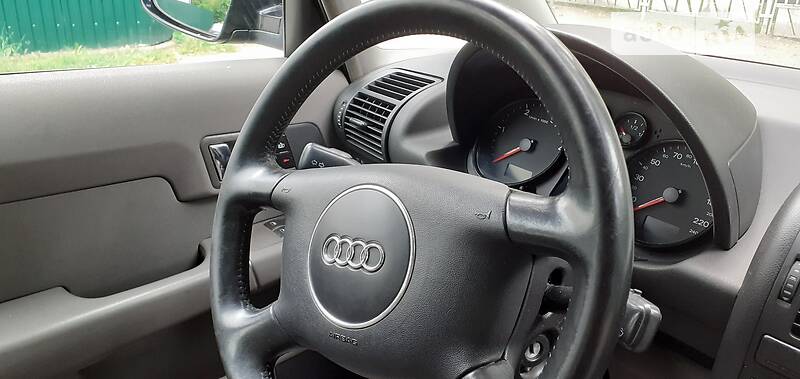Audi A2 2001