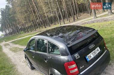 Хэтчбек Audi A2 2001 в Славуте