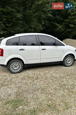 Хетчбек Audi A2 2002 в Сторожинці