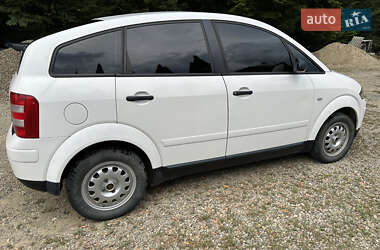 Хетчбек Audi A2 2002 в Сторожинці