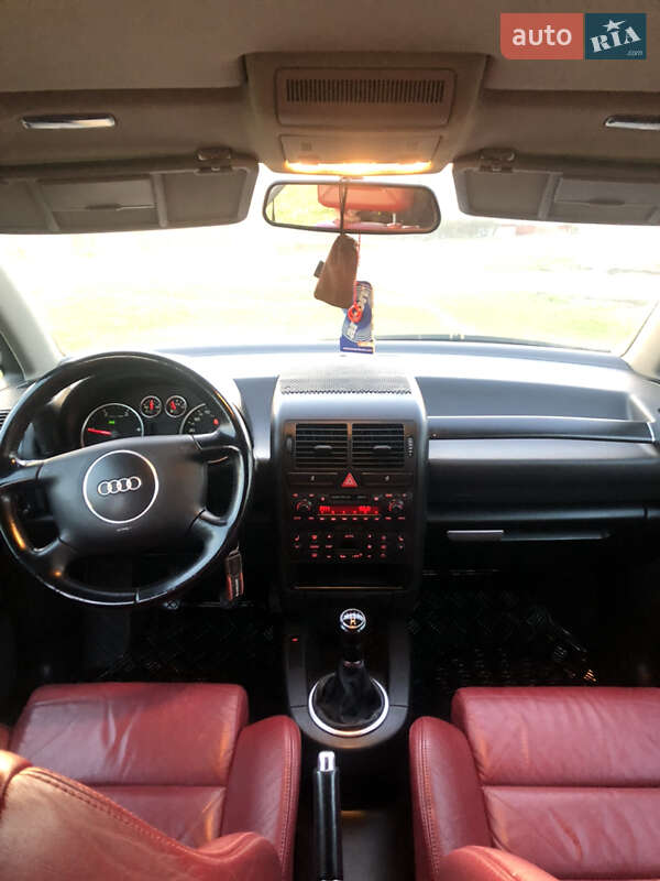 Хэтчбек Audi A2 2001 в Новой Одессе