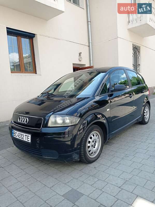 Хэтчбек Audi A2 2002 в 