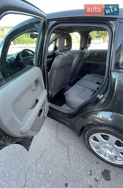 Хэтчбек Audi A2 2001 в 