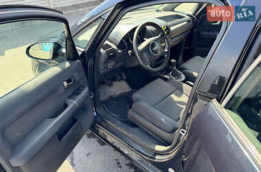 Хэтчбек Audi A2 2002 в 