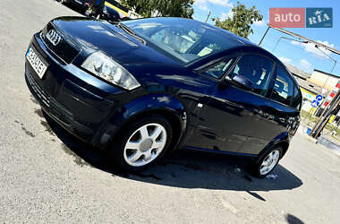 Хэтчбек Audi A2 2002 в 