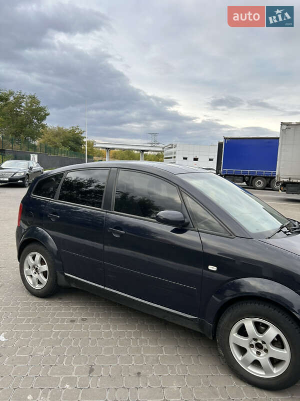 Хетчбек Audi A2 2001 в Рівному