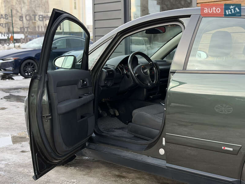 Хэтчбек Audi A2 2002 в Шептицькому