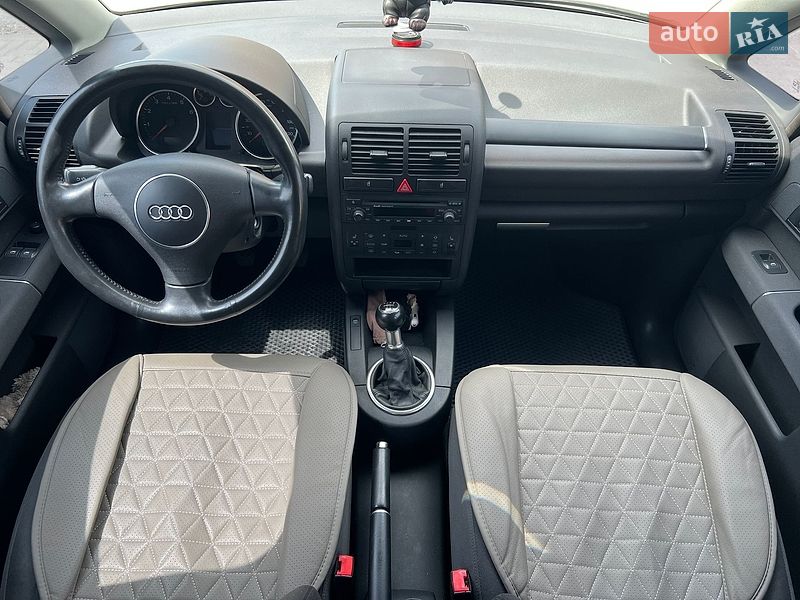 Хэтчбек Audi A2 2004 в Дубно фото 39 Хэтчбек Audi A2 2004 в Дубно