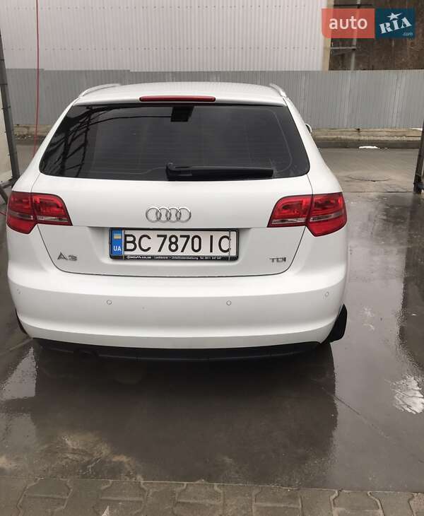 Хетчбек Audi A3 Sportback 2012 в Львові