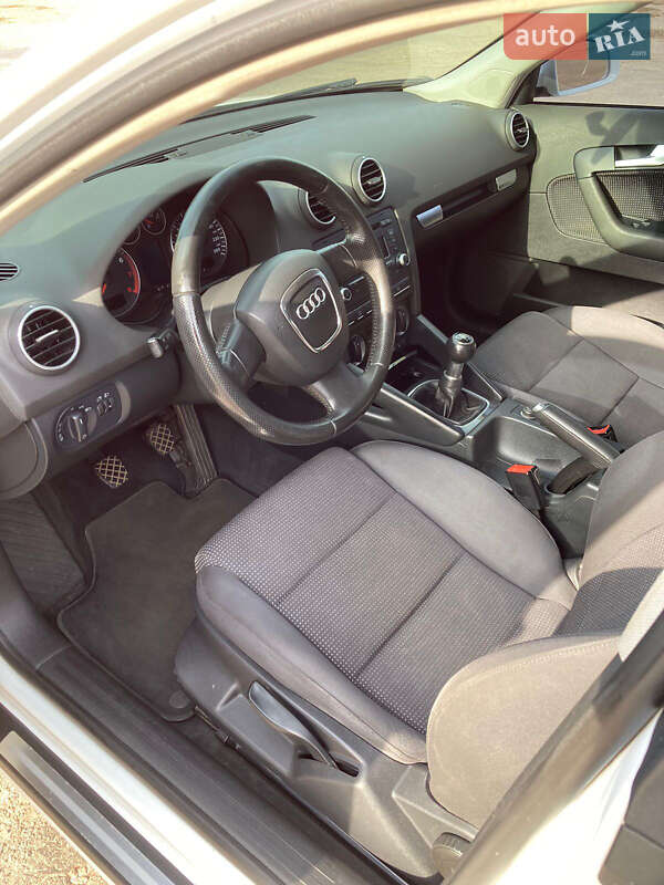 Хэтчбек Audi A3 Sportback 2008 в Днепре