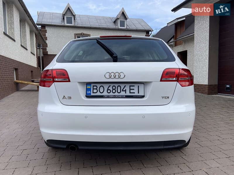 Хетчбек Audi A3 Sportback 2012 в Бучачі