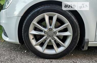 Хэтчбек Audi A3 Sportback 2013 в Киеве