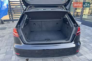 Хетчбек Audi A3 Sportback 2018 в 