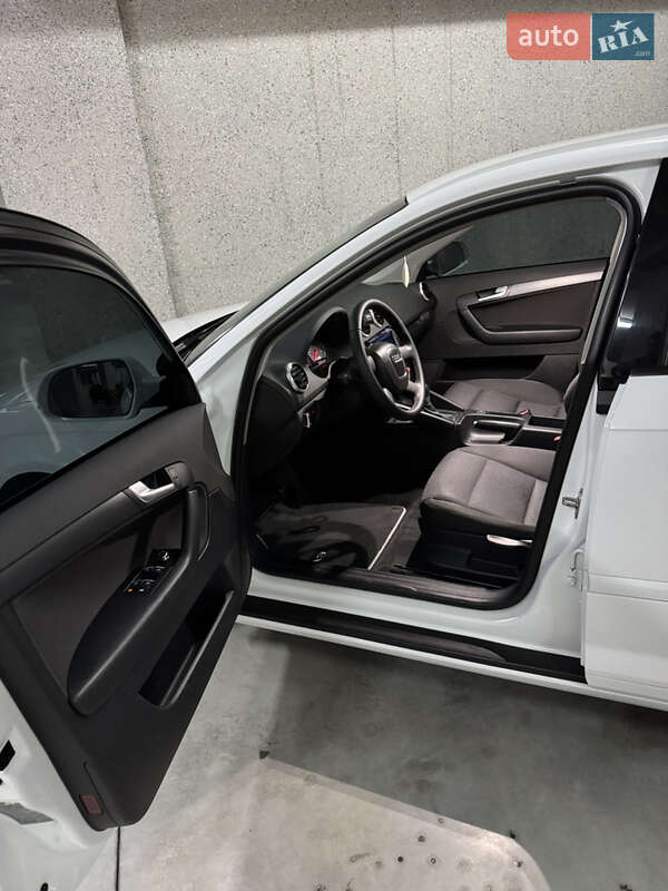 Хэтчбек Audi A3 Sportback 2012 в Одессе