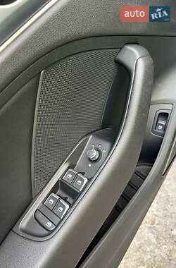 Хэтчбек Audi A3 Sportback 2018 в 