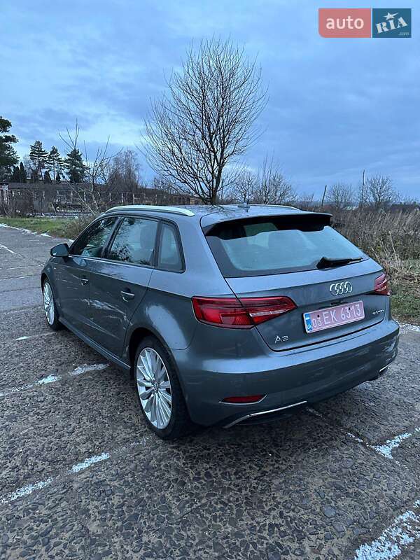Хэтчбек Audi A3 Sportback 2016 в Львове фото 28 Хэтчбек Audi A3 Sportback 2016 в Львове