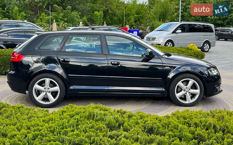 Хэтчбек Audi A3 Sportback 2009 в Львове