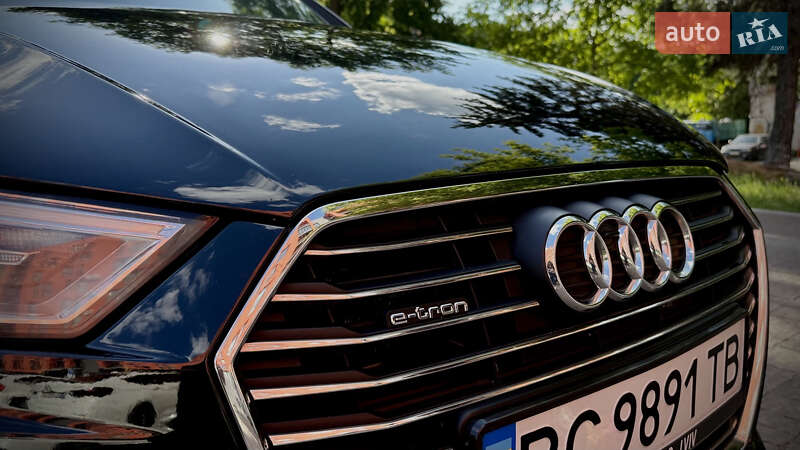 Хетчбек Audi A3 Sportback 2016 в Львові