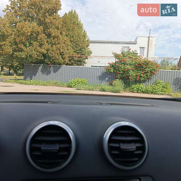 Хэтчбек Audi A3 Sportback 2012 в Киеве