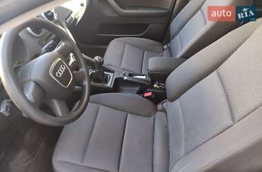 Хэтчбек Audi A3 Sportback 2009 в 