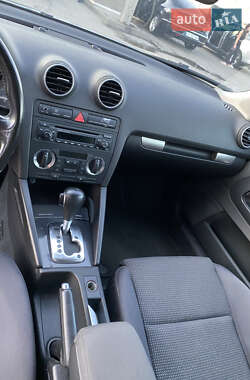 Хэтчбек Audi A3 Sportback 2004 в 