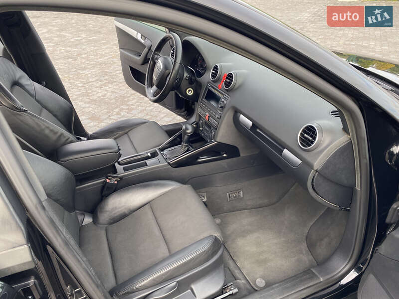 Хэтчбек Audi A3 Sportback 2006 в Ровно