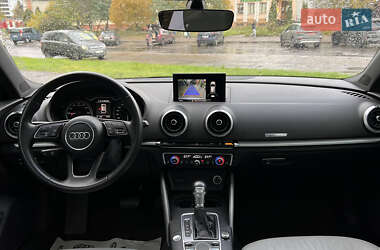 Хетчбек Audi A3 Sportback 2017 в  фото 35 Хетчбек Audi A3 Sportback 2017 в