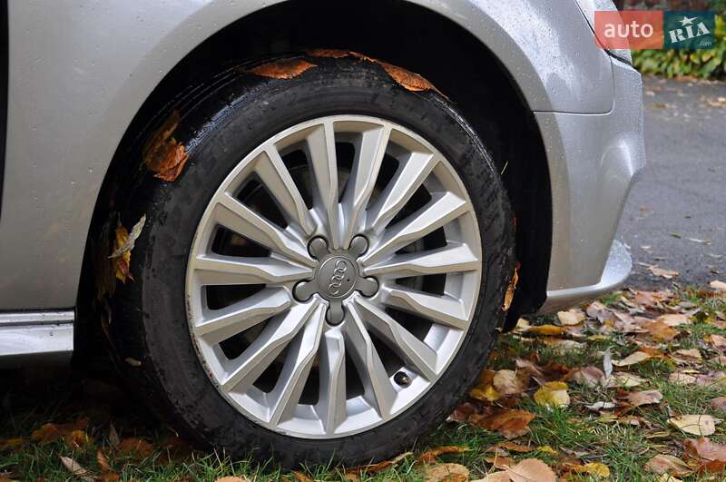 Хэтчбек Audi A3 Sportback 2017 в Киеве фото 12 Хэтчбек Audi A3 Sportback 2017 в Киеве